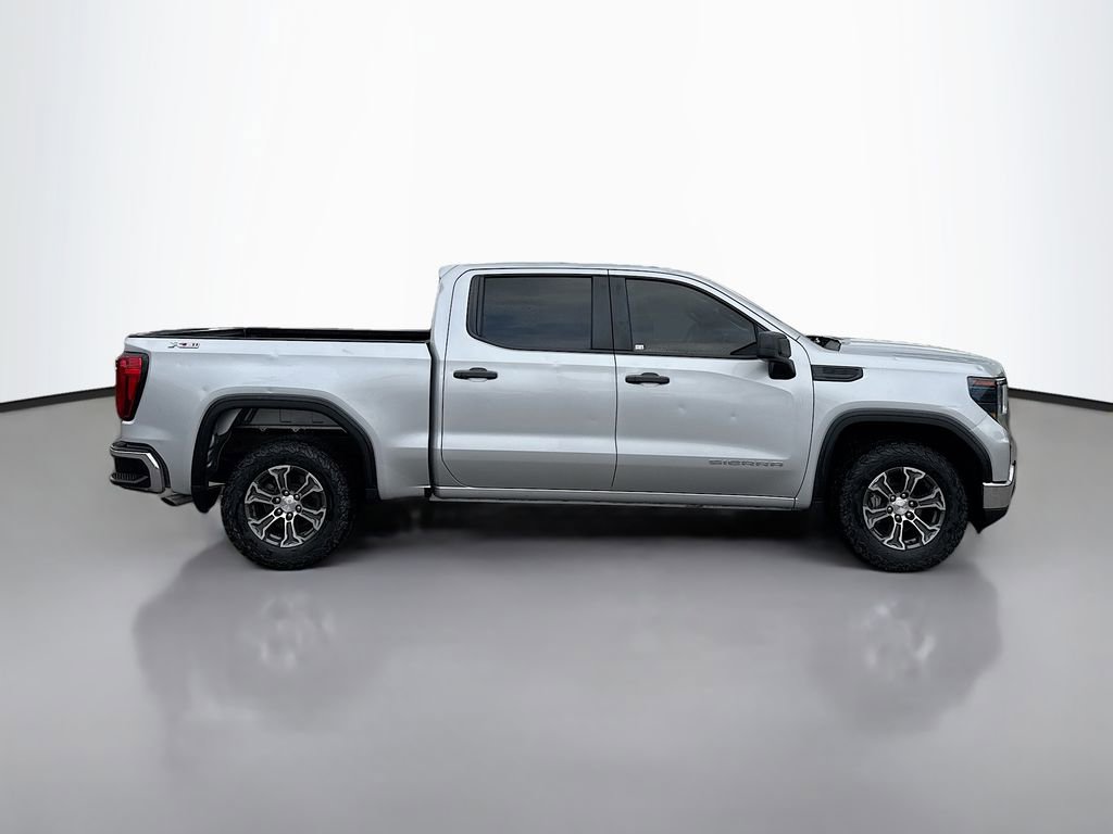 Used 2022 GMC Sierra 1500 Pro w/ Pro Value Package AWD/4WD image 8