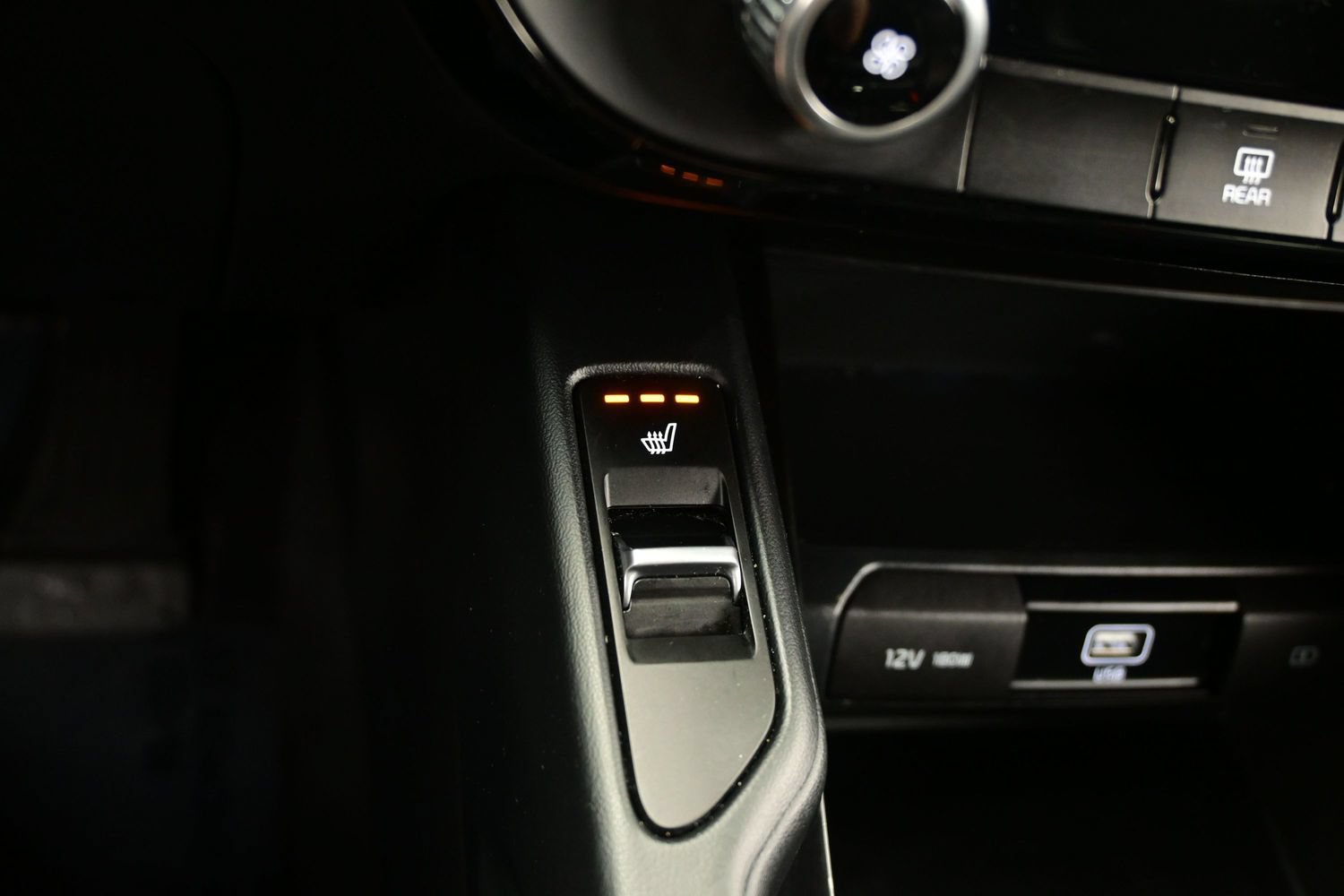 Used 2020 Kia Telluride S AWD/4WD image 23