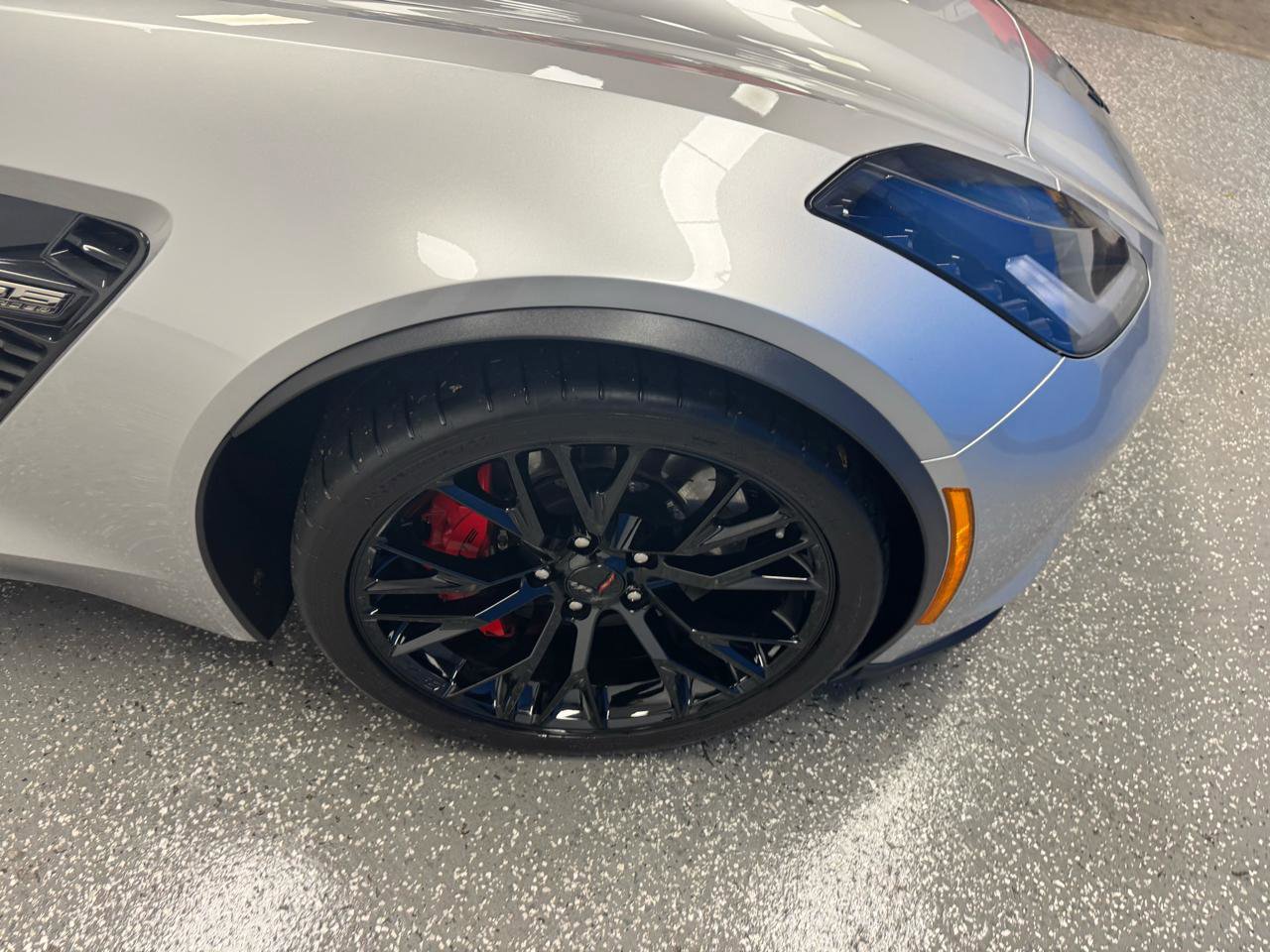 Used 2016 Chevrolet Corvette Z06 w/ 2LZ Preferred Equipment Group image 24