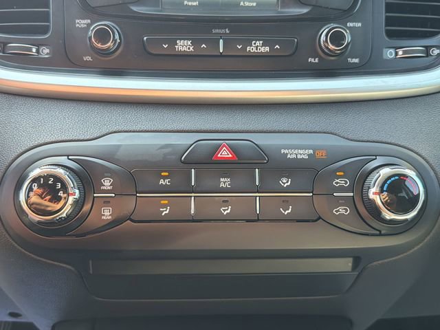 Certified 2017 Kia Sorento LX image 18
