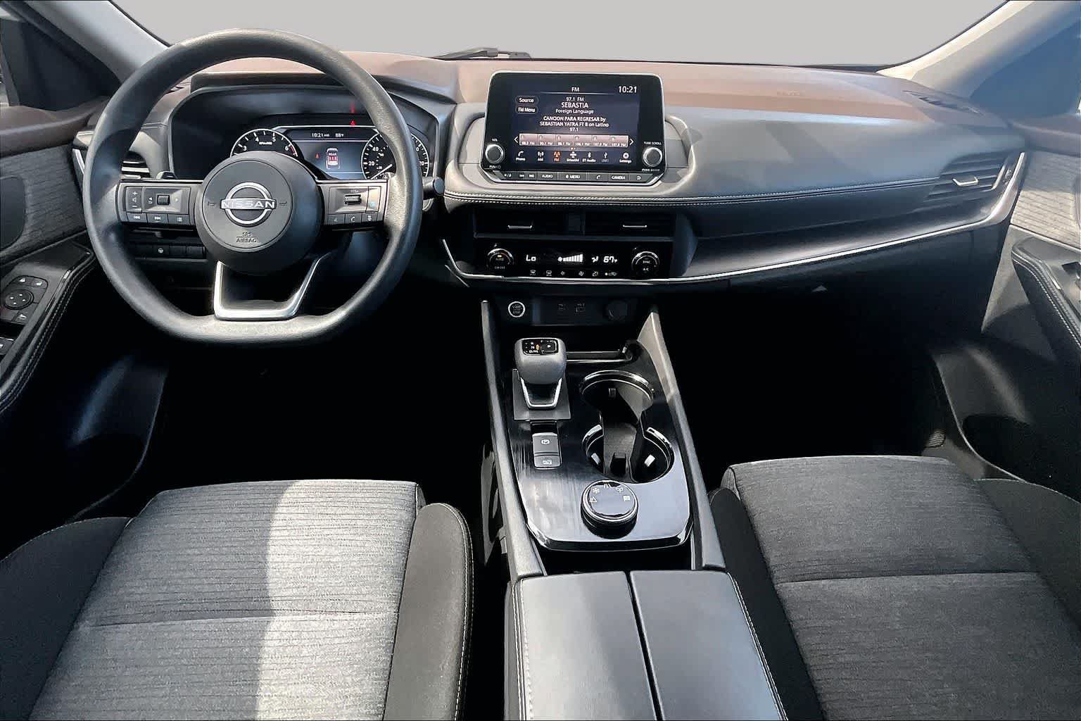 Used 2023 Nissan Rogue SV AWD/4WD image 15