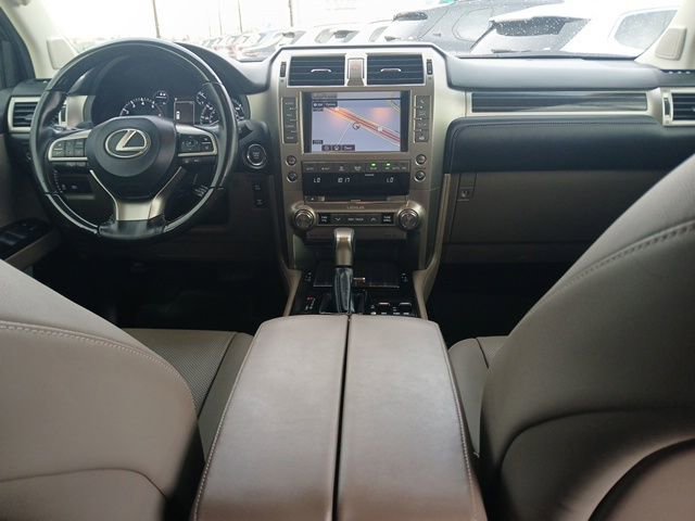 Used 2020 Lexus GX 460 Premium image 13