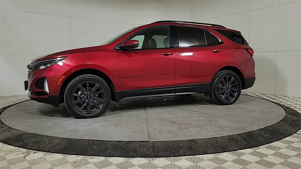 Certified 2023 Chevrolet Equinox RS image 4
