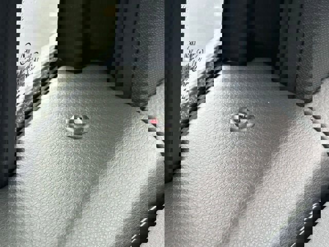 New 2025 Volkswagen ID.4 Pro image 36