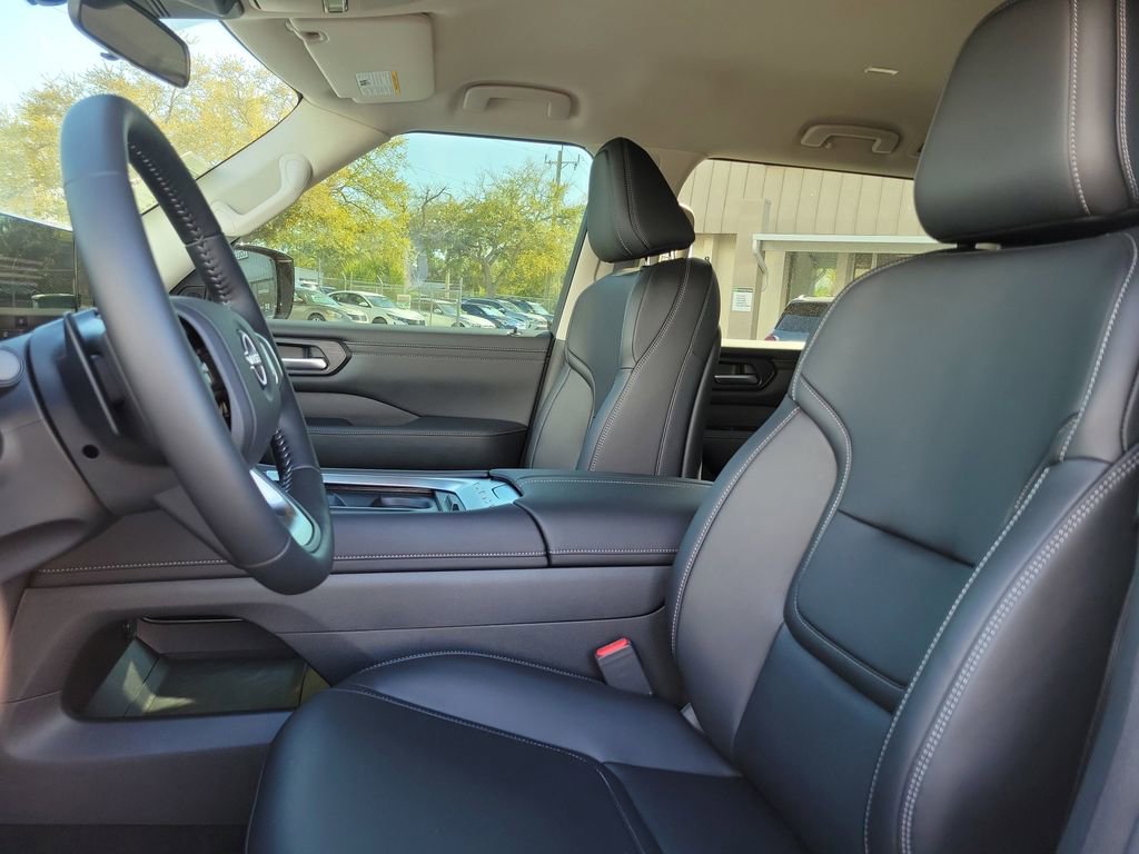 New 2026 Nissan Armada SV RWD image 10