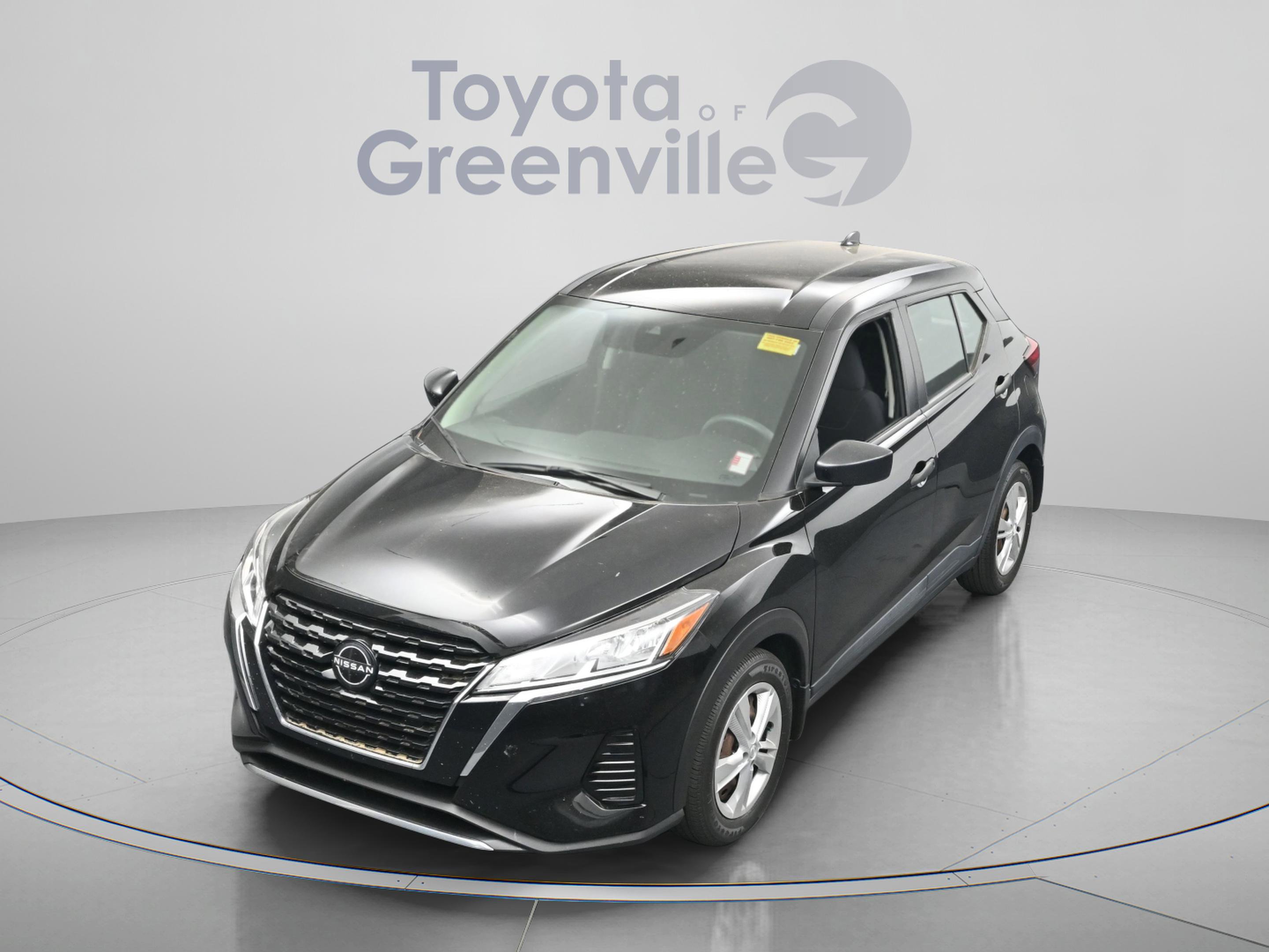 Used 2022 Nissan Kicks S image 24