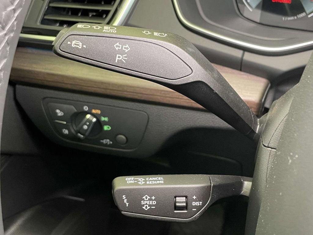 New 2025 Audi Q5 2.0T Premium Plus image 42