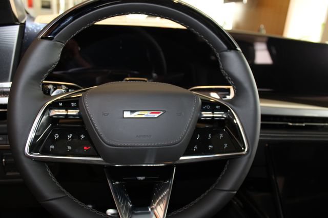 New 2026 Cadillac Escalade V AWD/4WD image 13