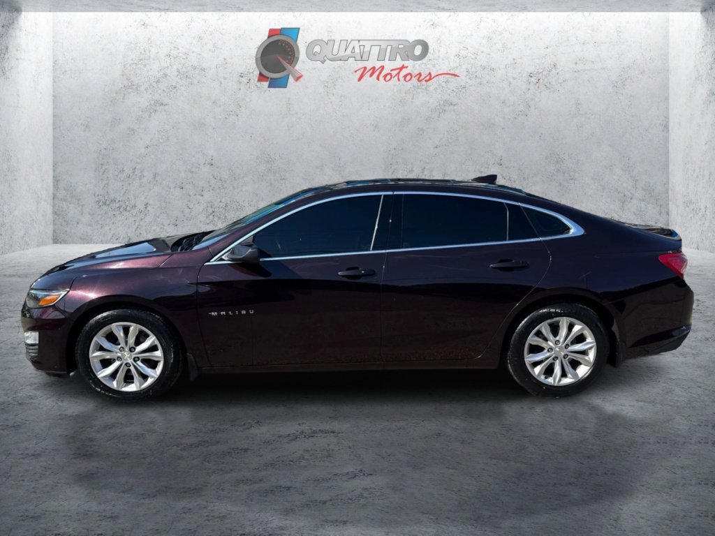 Used 2021 Chevrolet Malibu LT w/ Leather Package FWD image 2