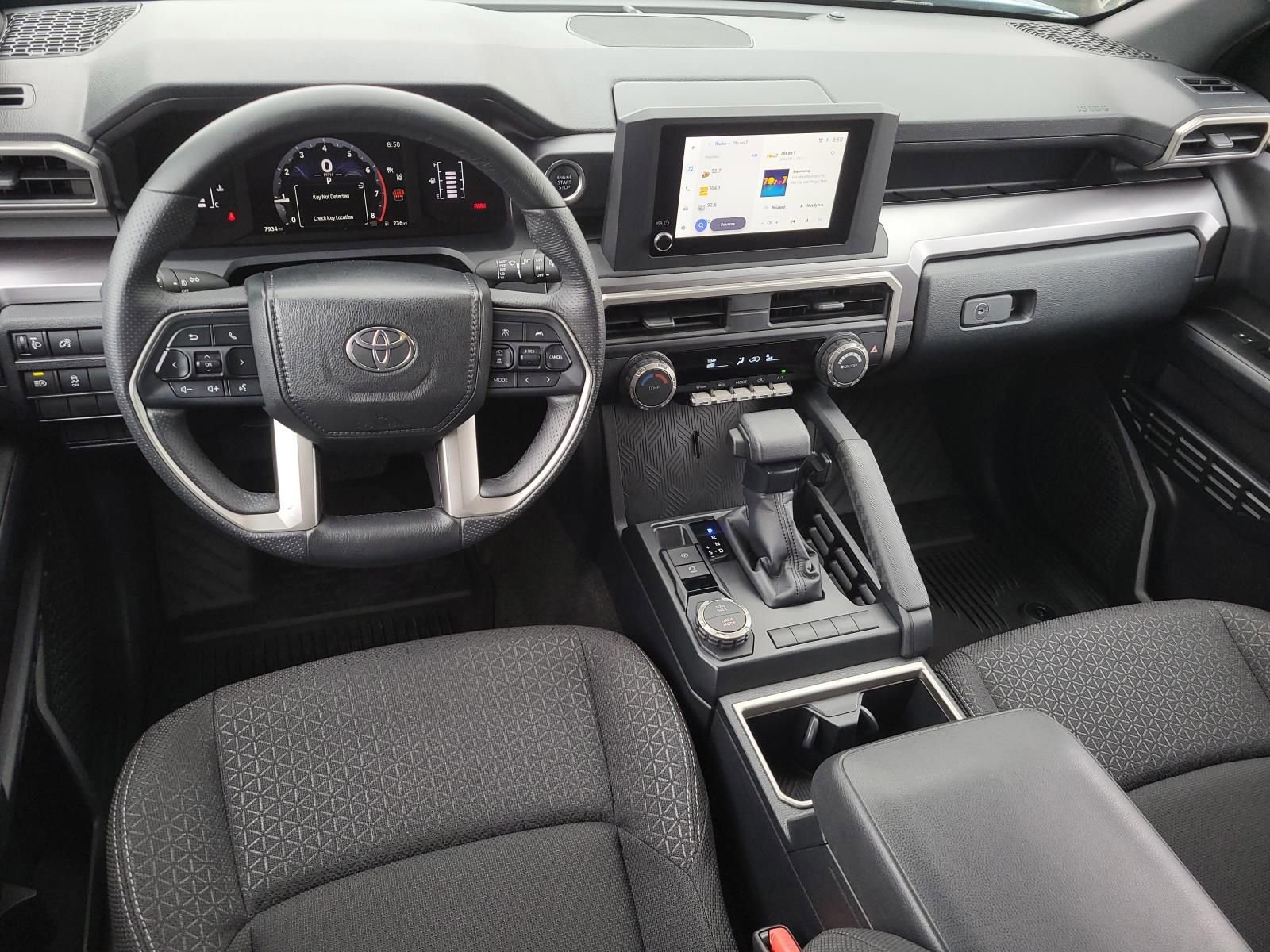 Used 2025 Toyota 4Runner SR5 RWD image 15