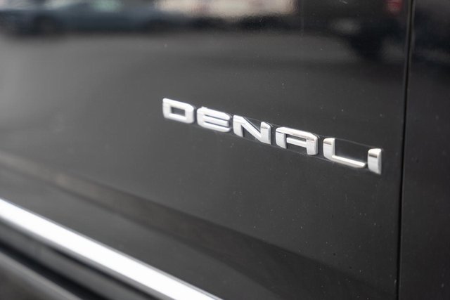 Used 2021 GMC Yukon Denali w/ Denali Premium Package image 21