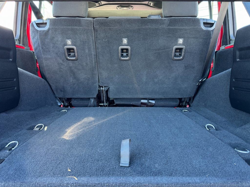 Used 2018 Jeep Wrangler Unlimited Sport AWD/4WD image 9