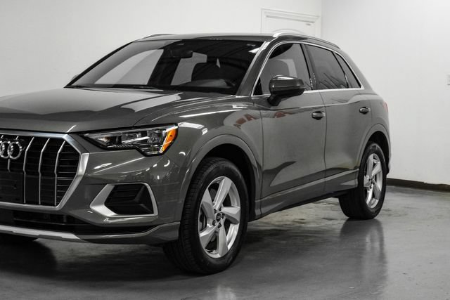 Used 2022 Audi Q3 2.0T Premium AWD/4WD image 9
