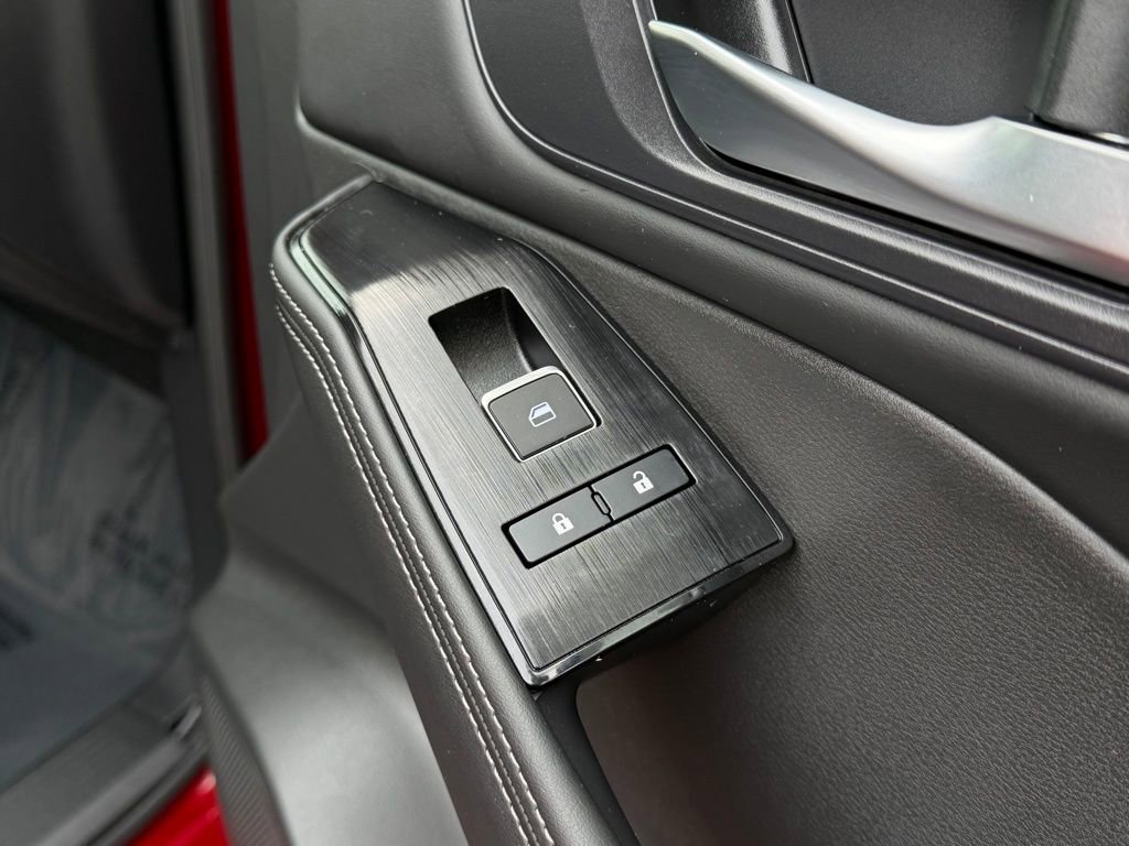 Used 2023 Nissan Rogue SL w/ SL Premium Package image 27