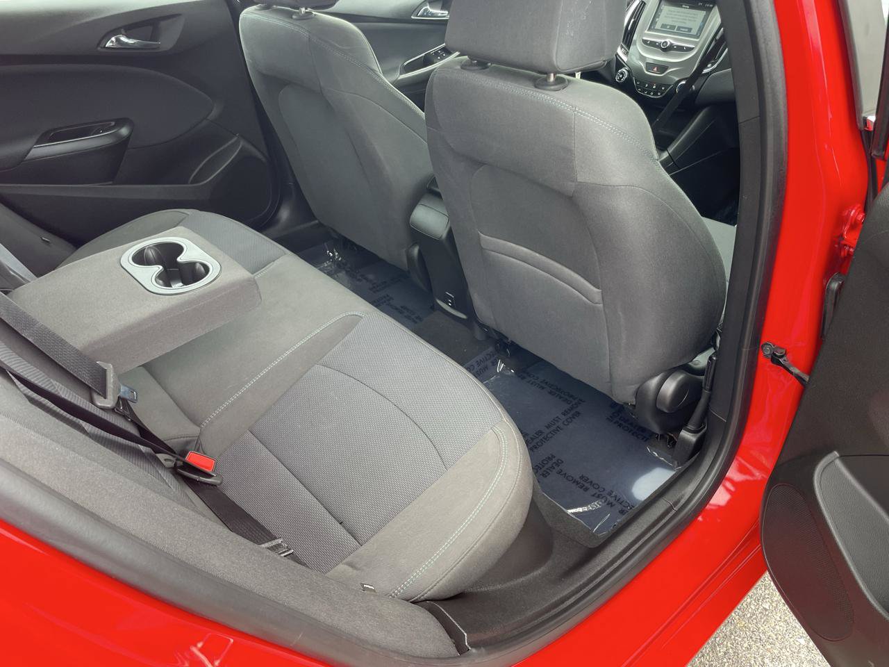 Used 2018 Chevrolet Cruze LT FWD image 38