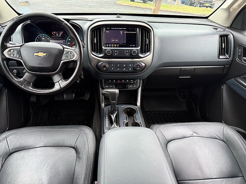 Used 2019 Chevrolet Colorado Z71 w/ Z71 Midnight Edition AWD/4WD image 16