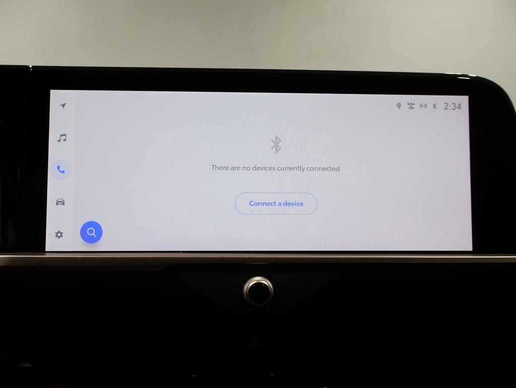 Used 2025 Toyota Crown Signia image 29