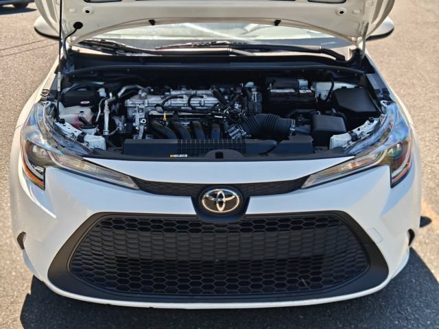Used 2020 Toyota Corolla LE FWD image 39