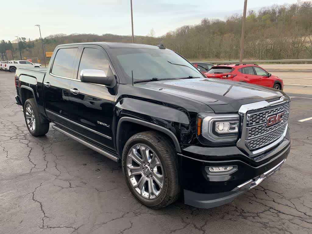 Used 2017 GMC Sierra 1500 Denali w/ Denali Ultimate Package AWD/4WD image 6