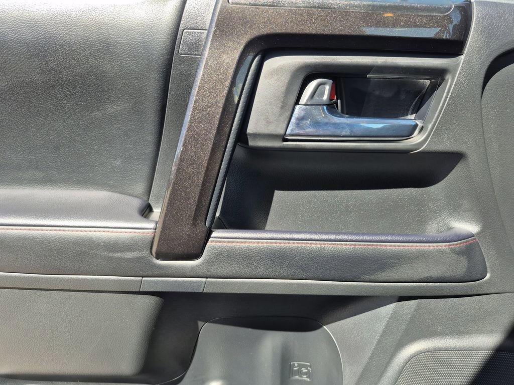 Used 2024 Toyota 4Runner TRD Off-Road image 6