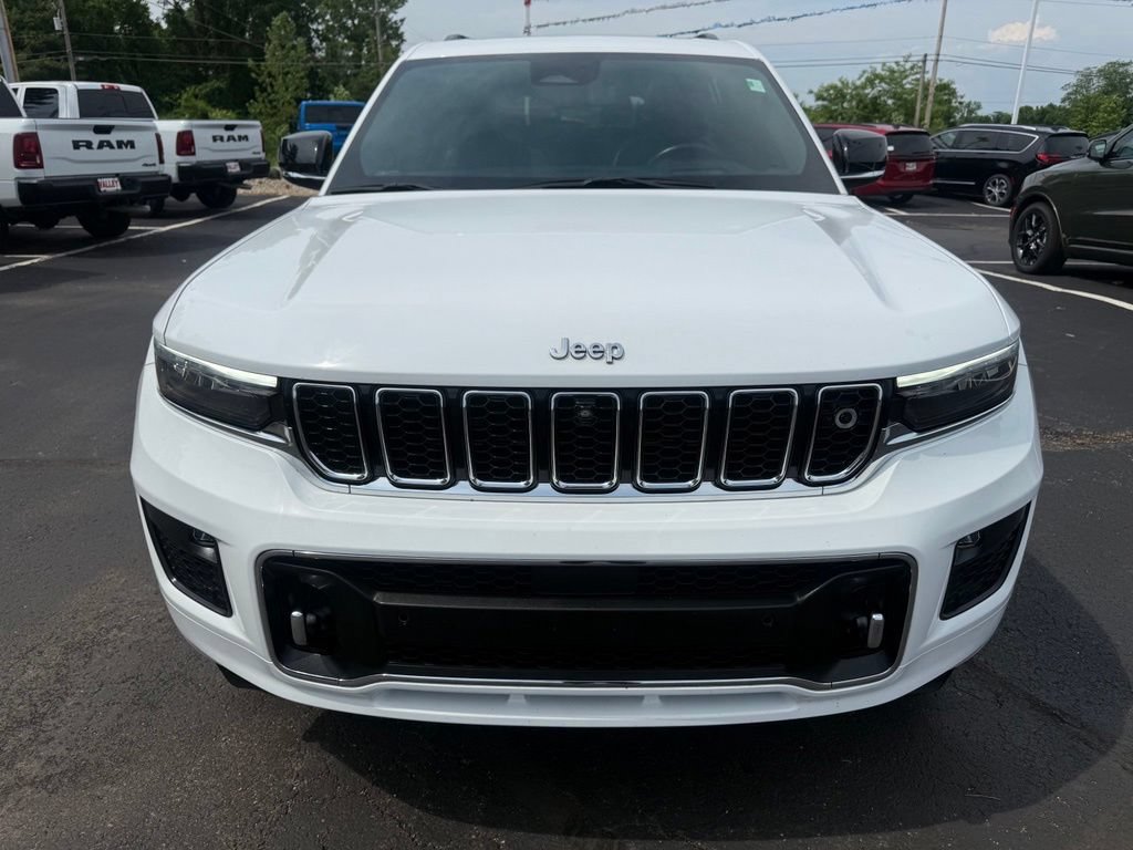 Used 2021 Jeep Grand Cherokee L Overland w/ Advanced Protech Group III AWD/4WD image 3