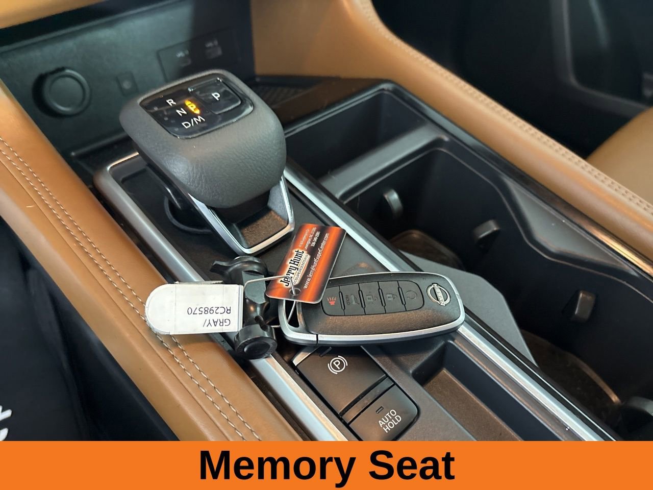 Used 2024 Nissan Pathfinder Platinum w/ Cargo Package image 18