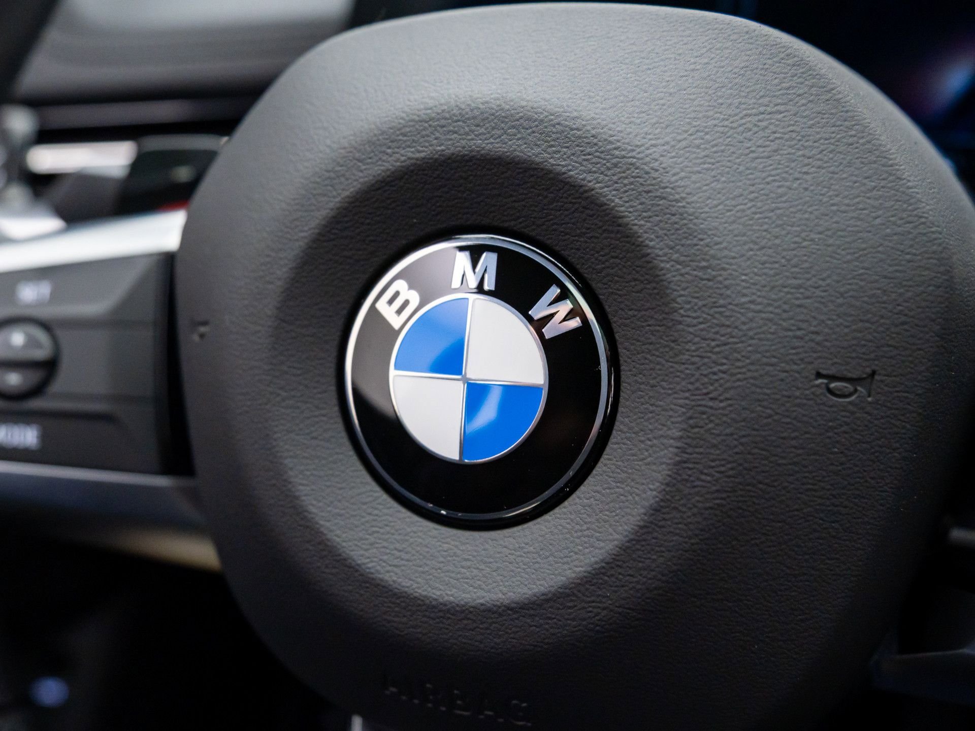 New 2026 BMW X1 xDrive28i w/ Technology Package AWD/4WD image 23
