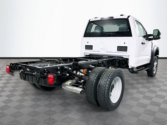 New 2026 Ford F550 4x4 Regular Cab Super Duty image 4