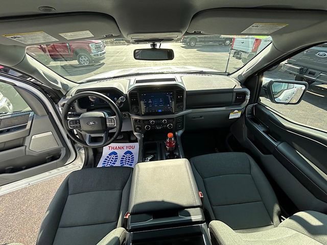 New 2025 Ford F150 XLT w/ Equipment Group 303A High image 21