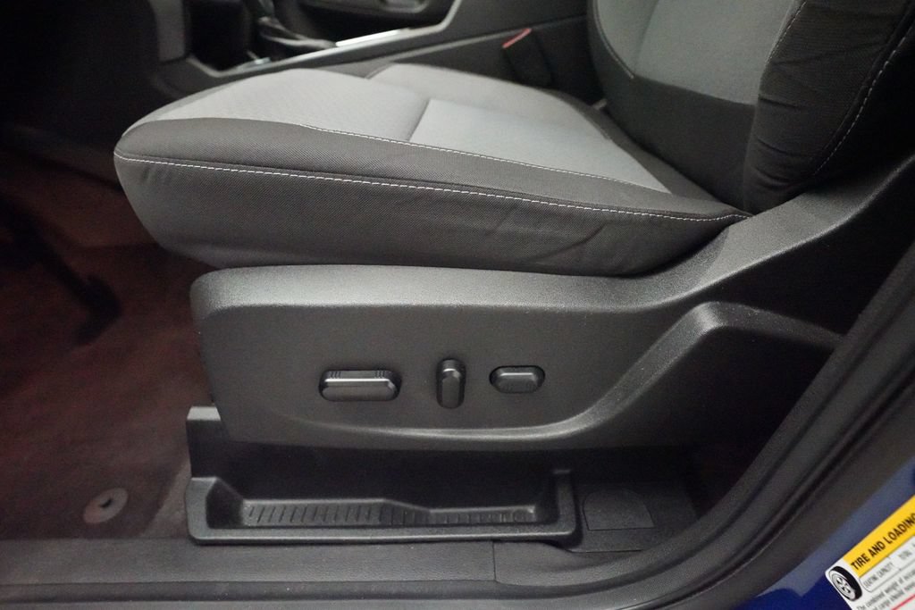 Used 2019 Ford Escape SE FWD image 28