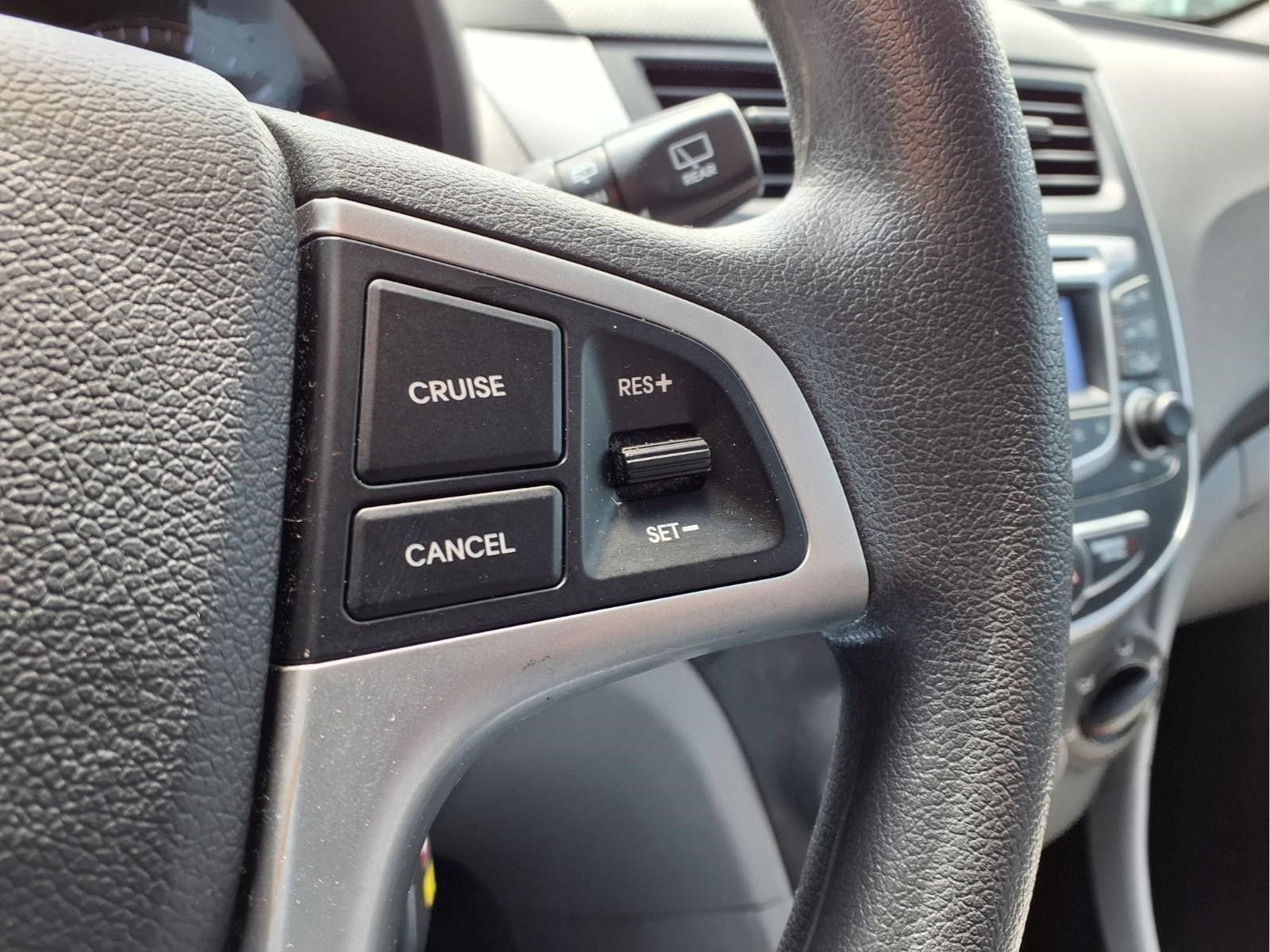 Used 2013 Hyundai Accent GS FWD image 20