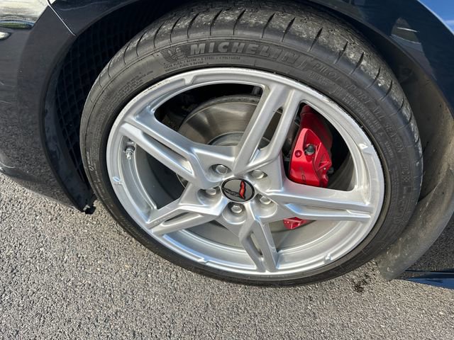 Used 2021 Chevrolet Corvette Stingray Coupe w/ 1LT image 8