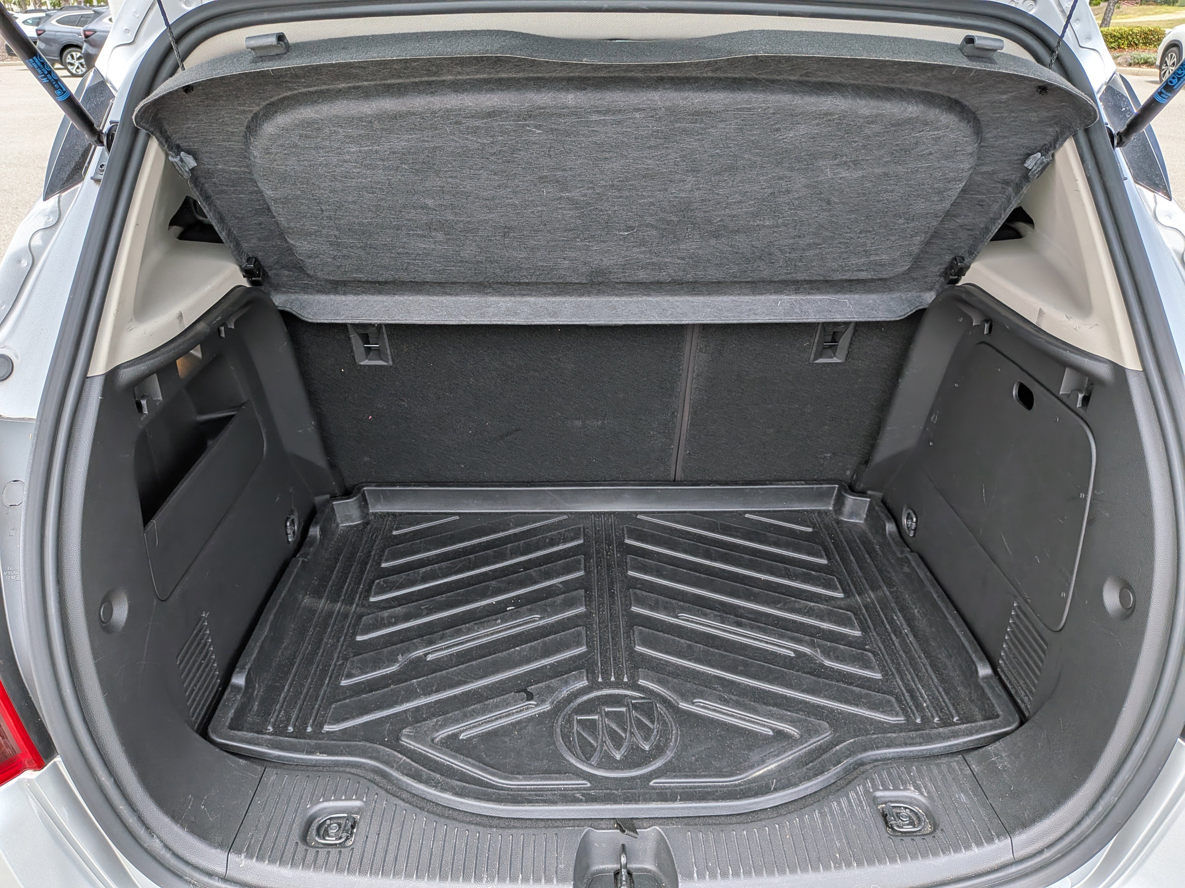 Used 2018 Buick Encore Preferred FWD image 13