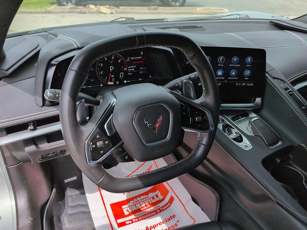 Used 2022 Chevrolet Corvette Stingray Coupe w/ 1LT RWD image 9
