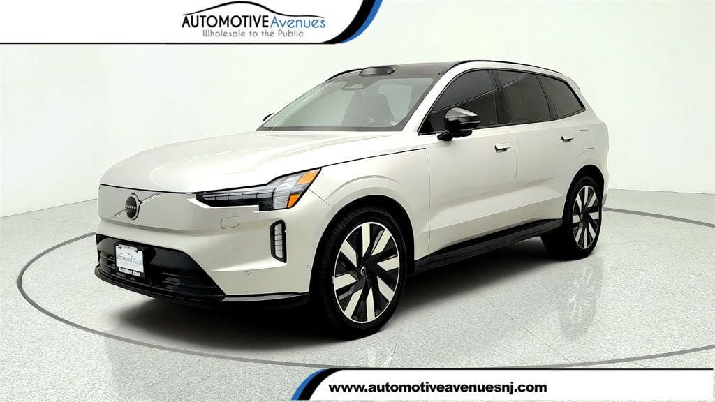 Used 2025 Volvo EX90 Ultra