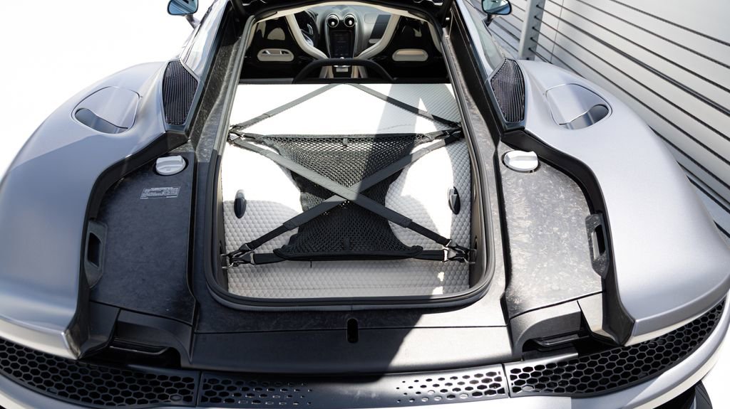 Used 2023 McLaren GT RWD image 8