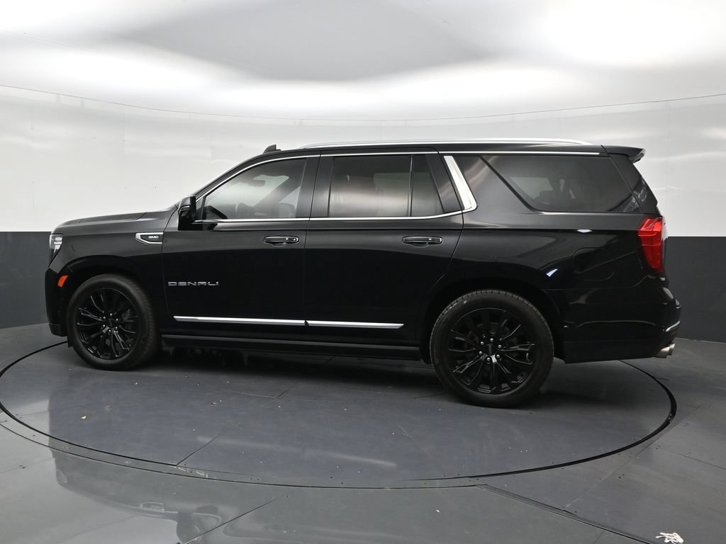 Used 2021 GMC Yukon Denali w/ Denali Ultimate Package AWD/4WD image 2