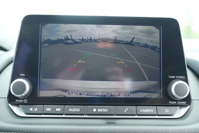 Used 2025 Nissan Rogue SV FWD image 28
