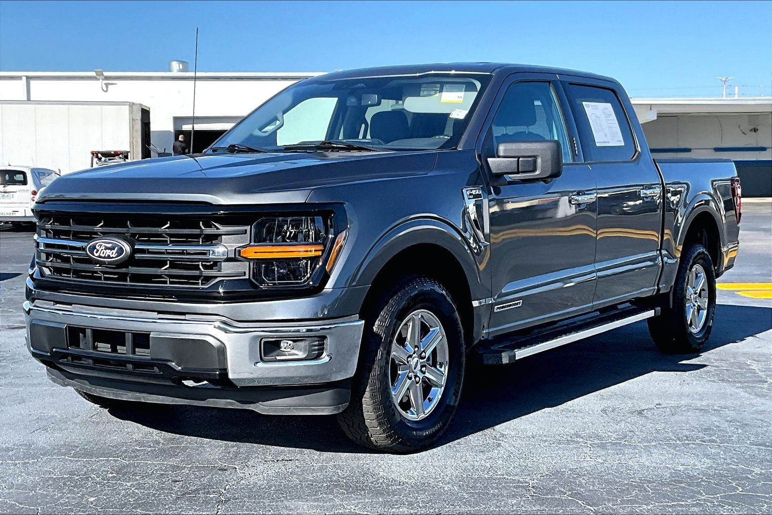 Used 2024 Ford F150 XLT w/ Mobile Office Package image 2