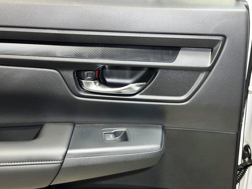 New 2025 Honda CR-V LX image 18