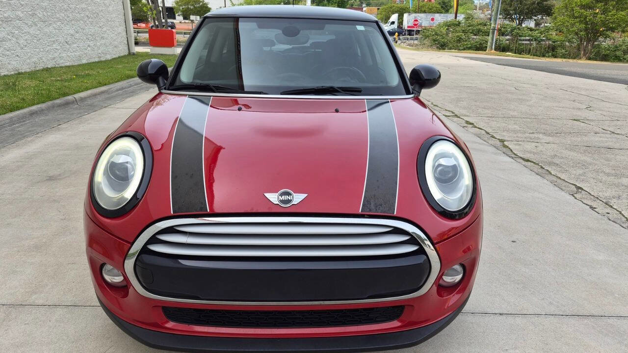 Used 2014 MINI Cooper 2-Door Hardtop image 8