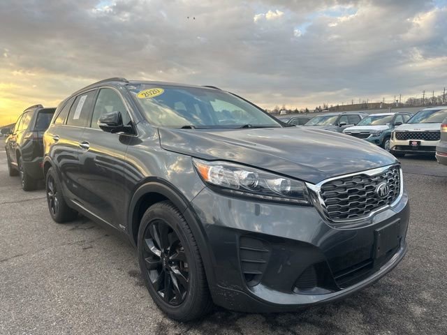 Used 2020 Kia Sorento S image 2