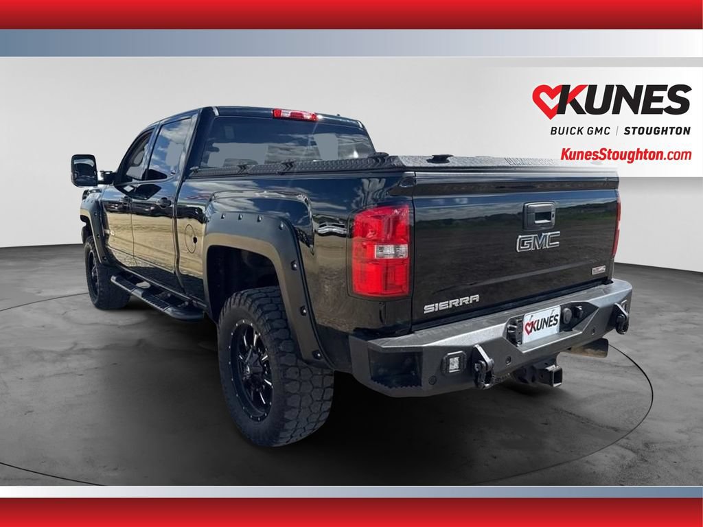 Used 2018 GMC Sierra 2500 SLT w/ Duramax Plus Package AWD/4WD image 8