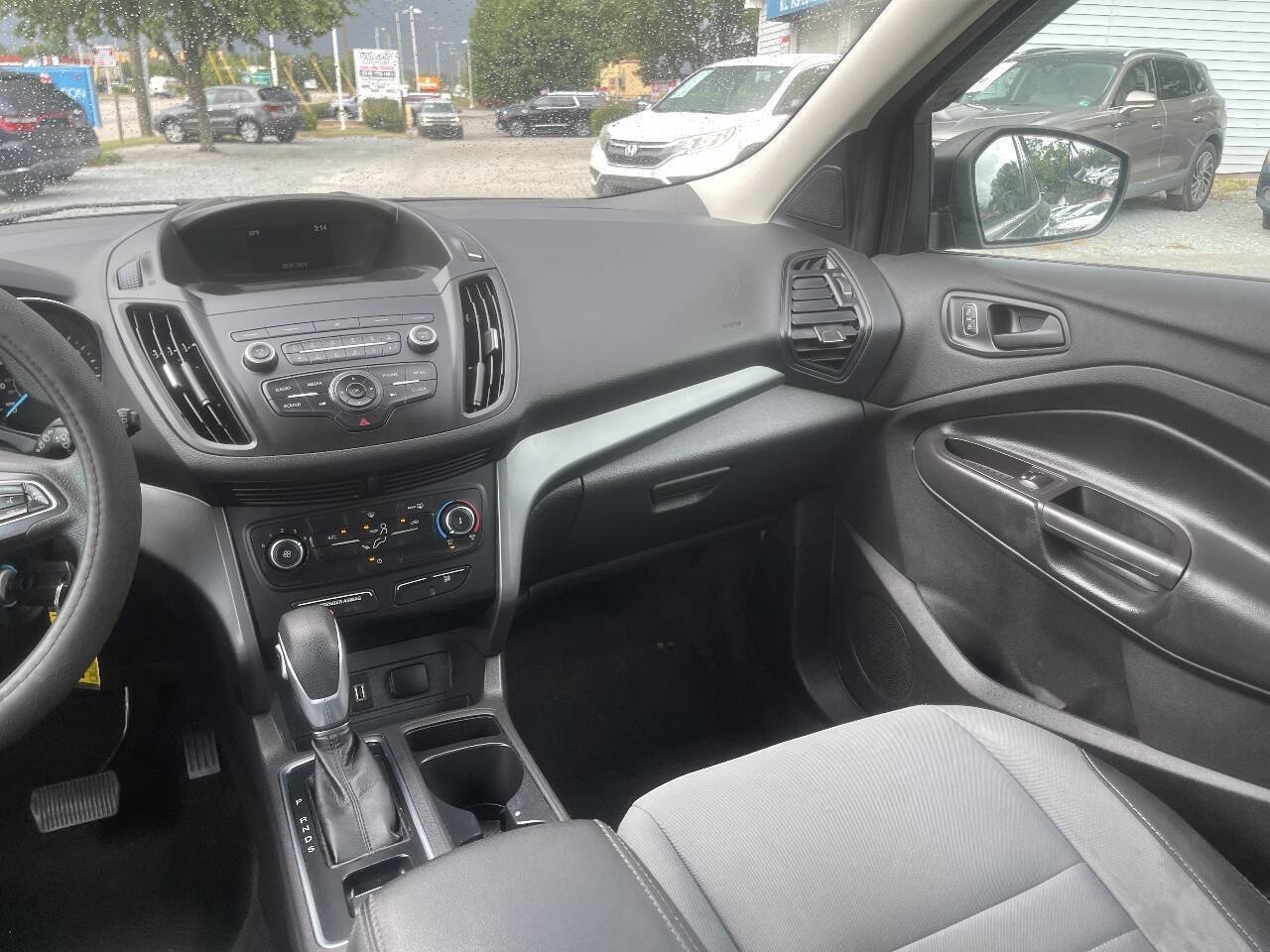 Used 2019 Ford Escape S FWD image 18