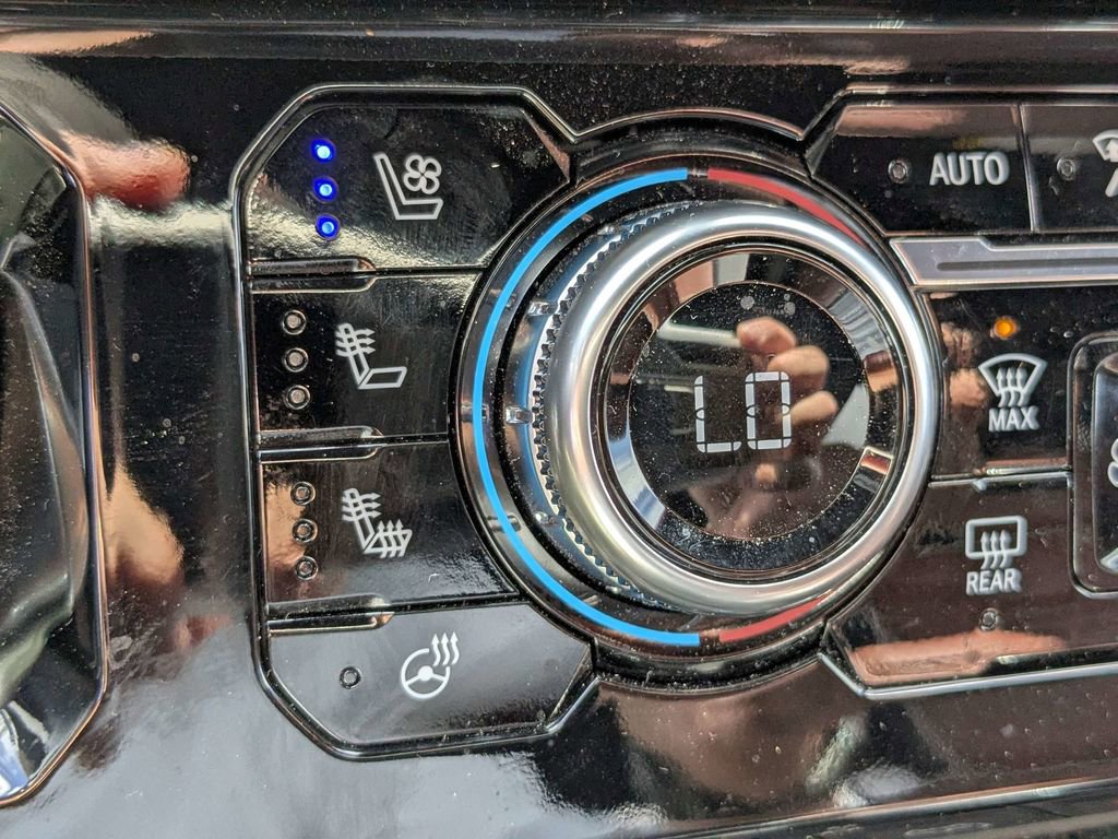 Used 2025 GMC Sierra 1500 Denali Ultimate image 29