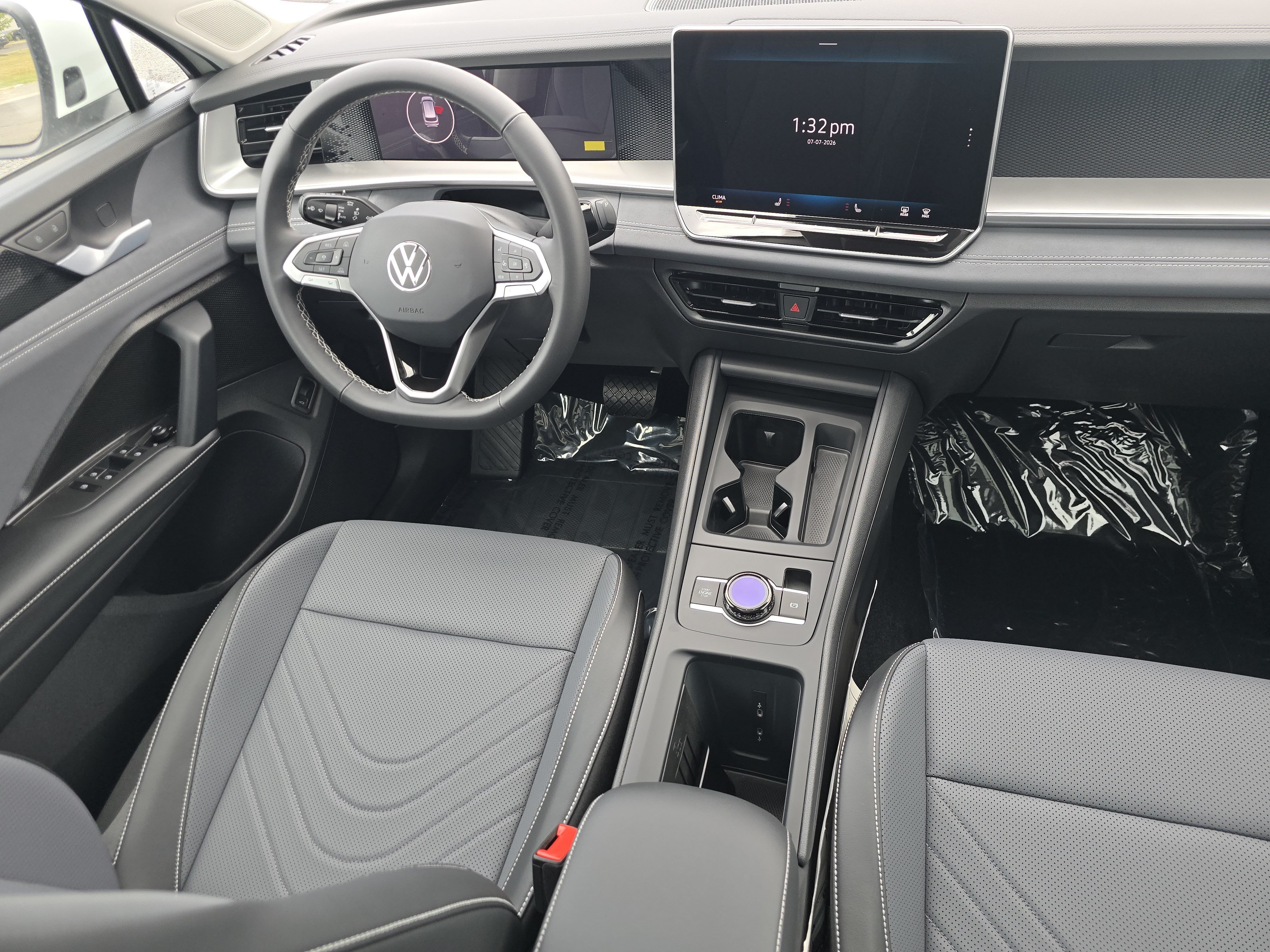 New 2026 Volkswagen Tiguan SE AWD/4WD image 19