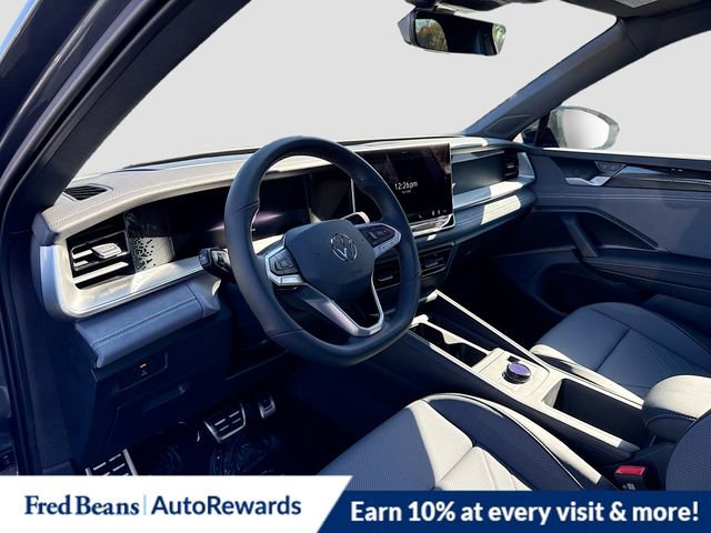 New 2026 Volkswagen Tiguan SE R-Line image 6