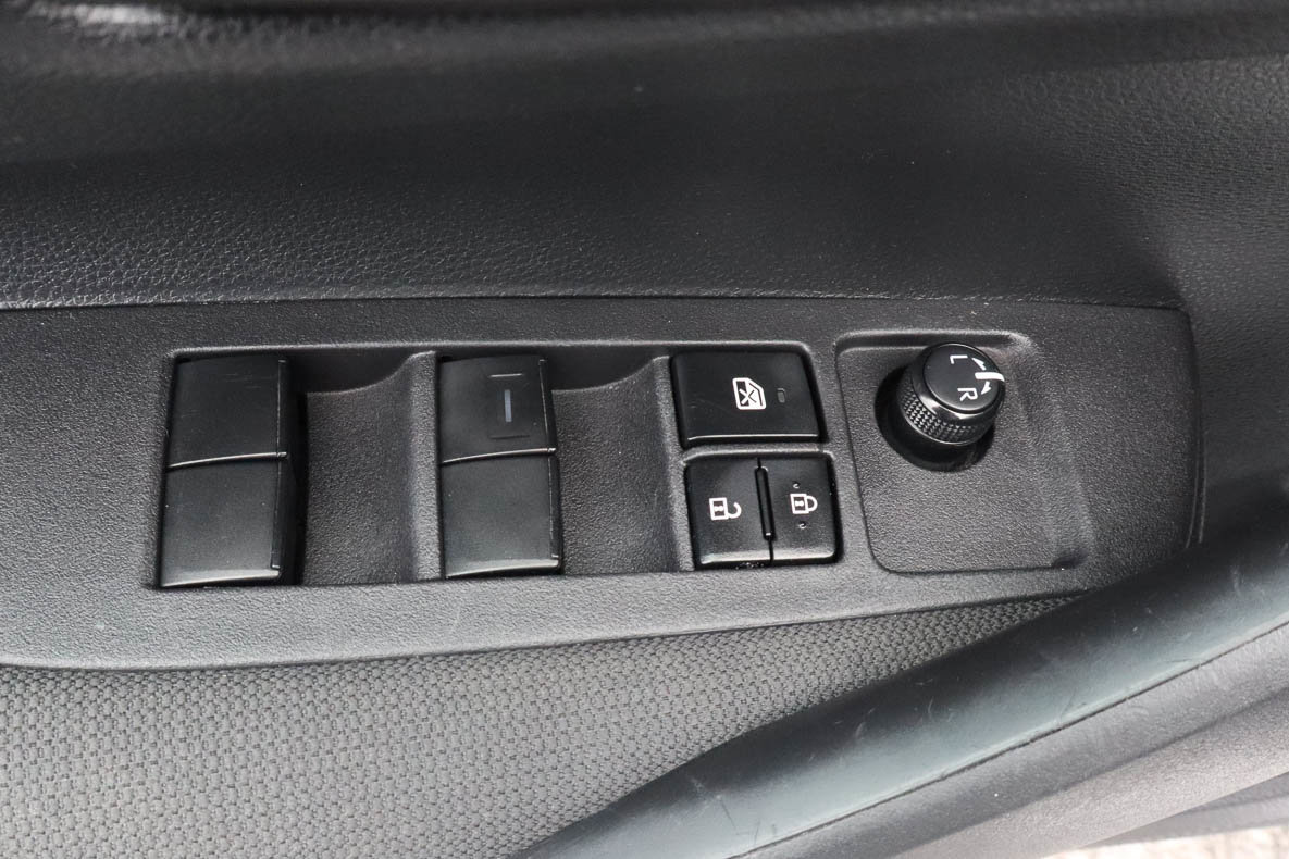 Used 2024 Toyota Corolla LE FWD image 14