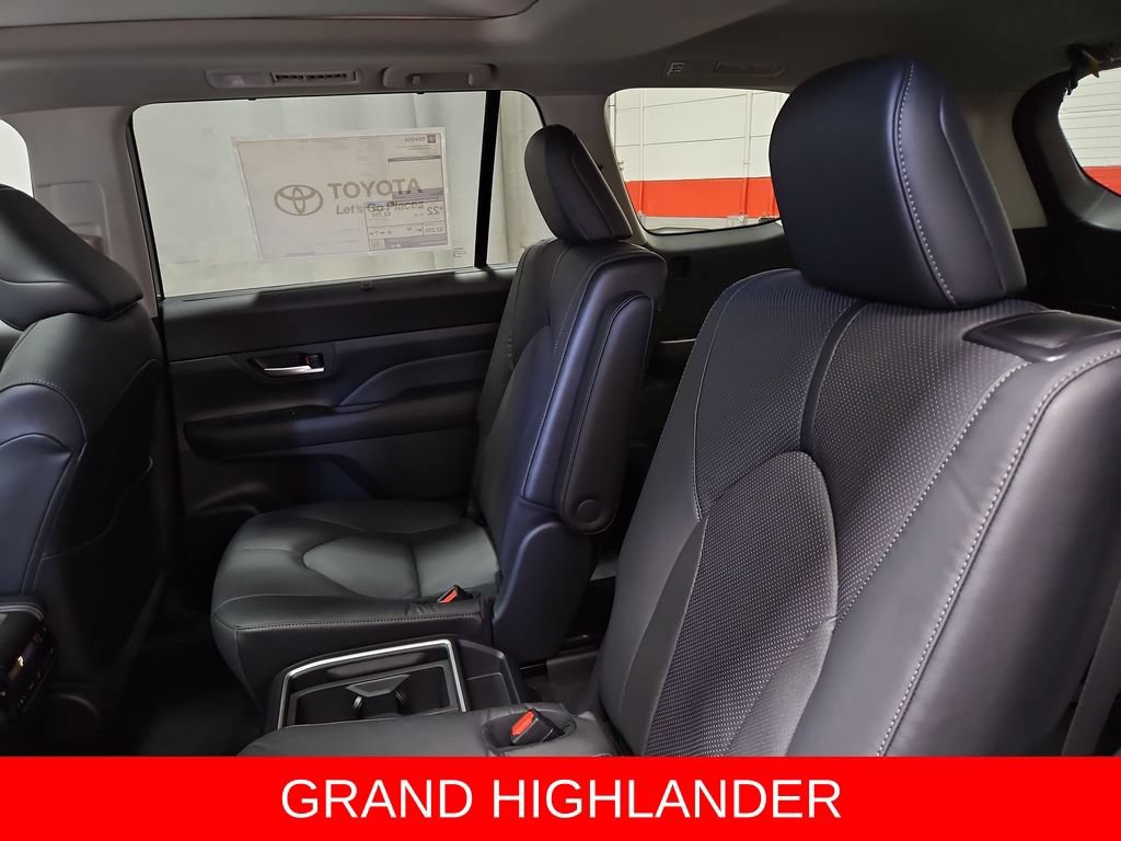 New 2026 Toyota Grand Highlander AWD image 24