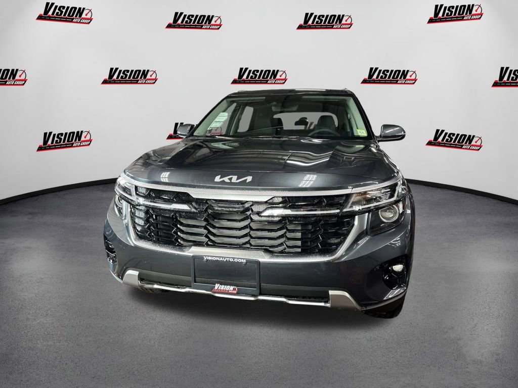 New 2026 Kia Seltos S image 2